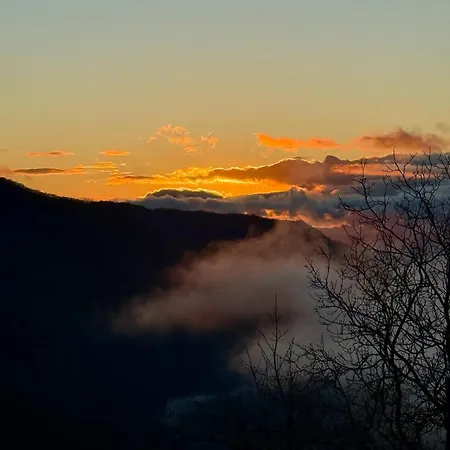 Viandanti, Artisti E Sognatori 3* Comano (Tuscany)