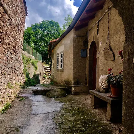 Viandanti, Artisti E Sognatori 3*