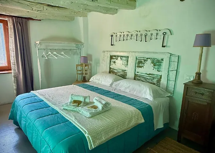 Viandanti, Artisti E Sognatori Comano (Tuscany)