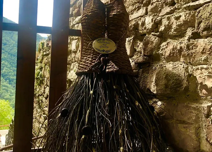 Viandanti, Artisti E Sognatori Comano (Tuscany)